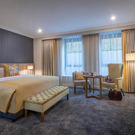 Castletroy Park Hotel Suites Limerick Junction 外观 照片