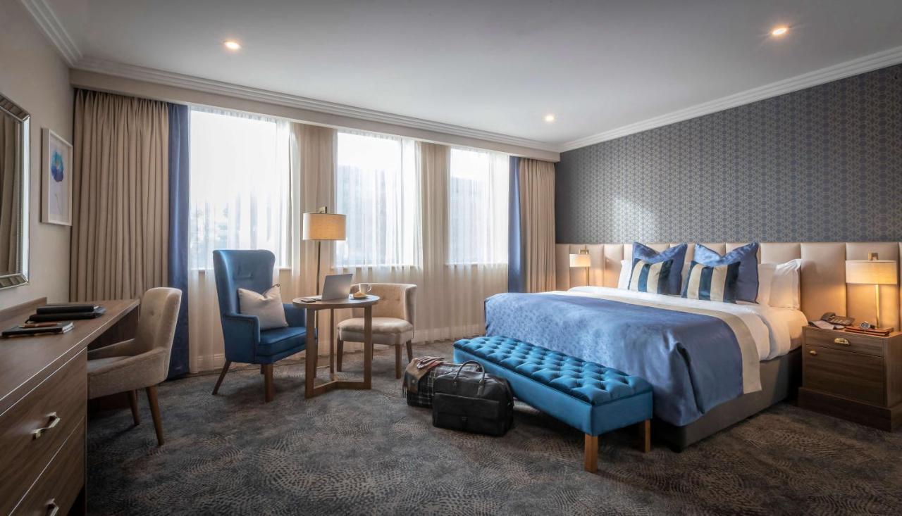 Castletroy Park Hotel Suites Limerick Junction 外观 照片